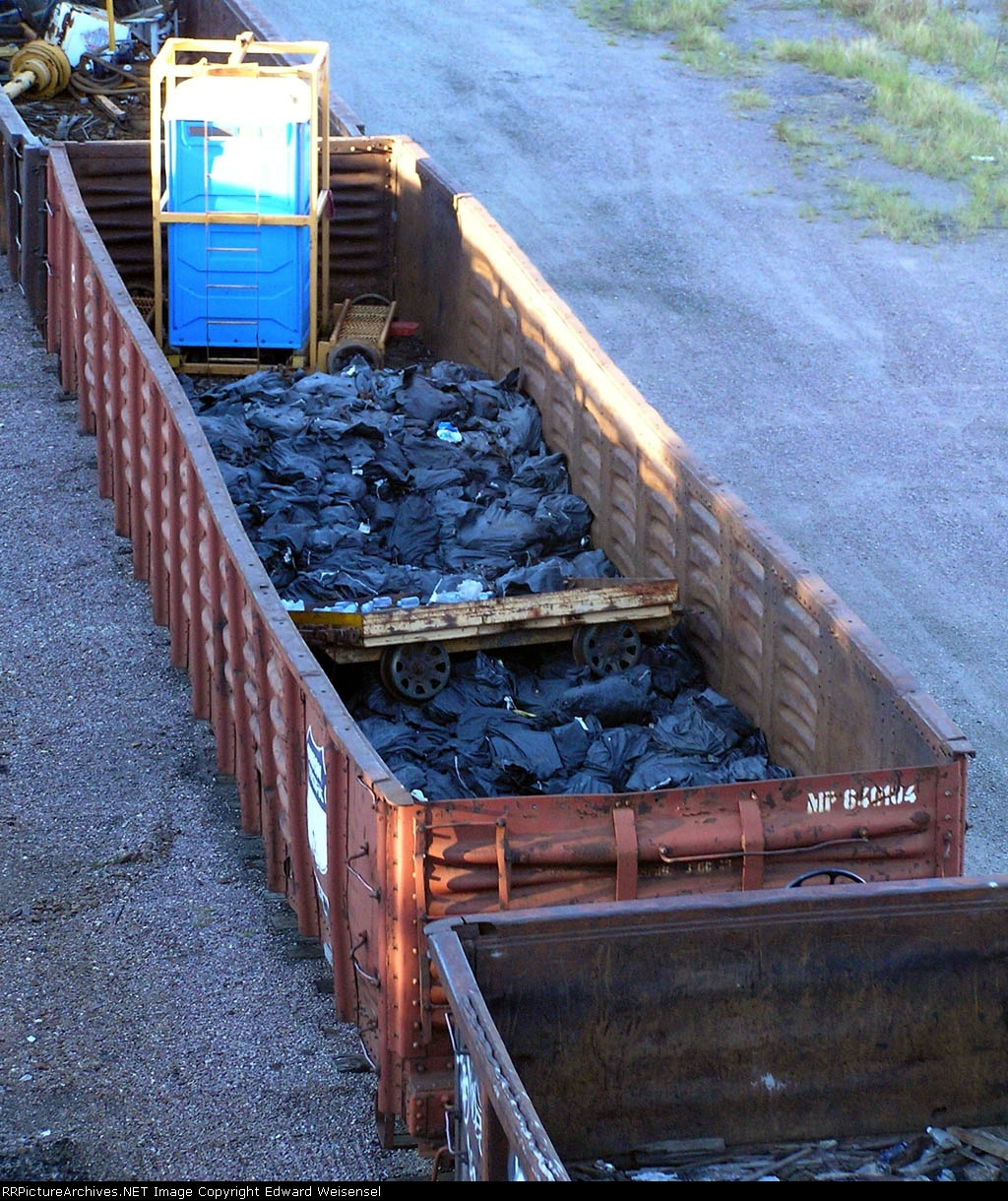 Haulin out the trash for the rail-laying gang